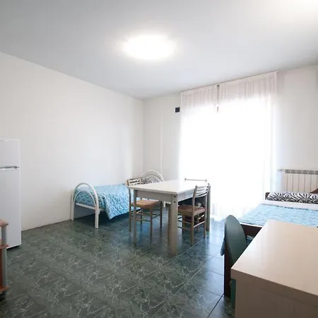 ホテル Residenza Delle Alpi