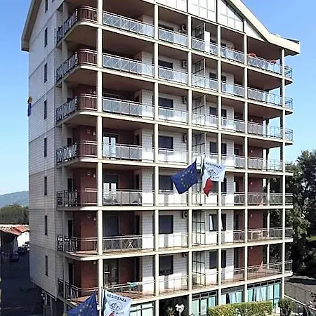 Residenza Delle Alpi Hotel 3*