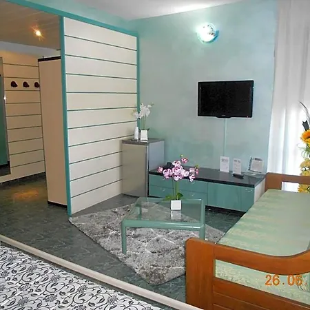 Hotel Residenza Delle Alpi 3*