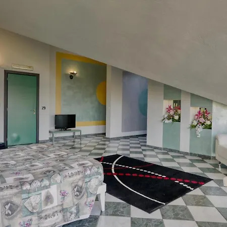 Residenza Delle Alpi Отель Турин