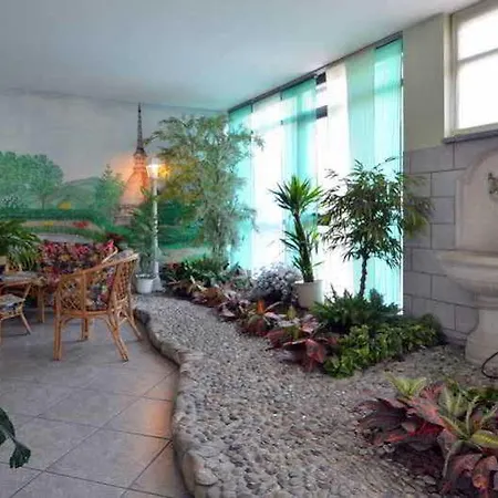 Отель Residenza Delle Alpi