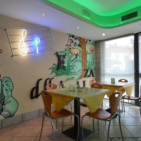 Residenza Delle Alpi Hotel